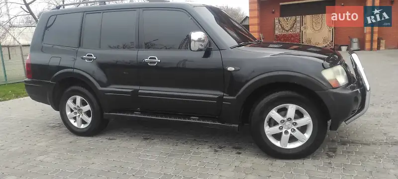 Mitsubishi Pajero Wagon 2006 VIN JMBLYV75W6J000472 фото оголошення 4 з 59