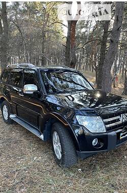 Позашляховик / Кросовер Mitsubishi Pajero Wagon 2008 в Дніпрі