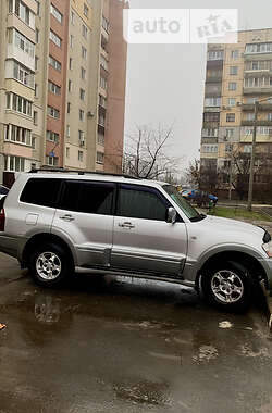 Внедорожник / Кроссовер Mitsubishi Pajero Wagon 2005 в Харькове