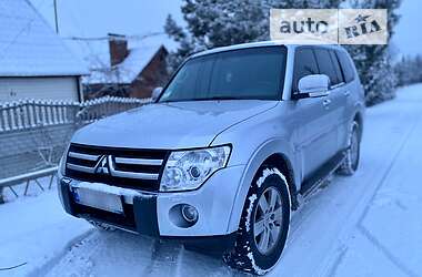 Mitsubishi Pajero Wagon 2008