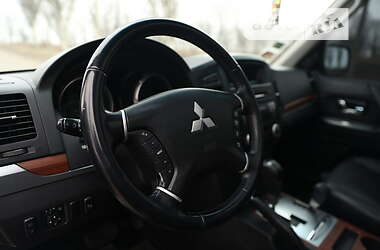 Внедорожник / Кроссовер Mitsubishi Pajero Wagon 2008 в Днепре