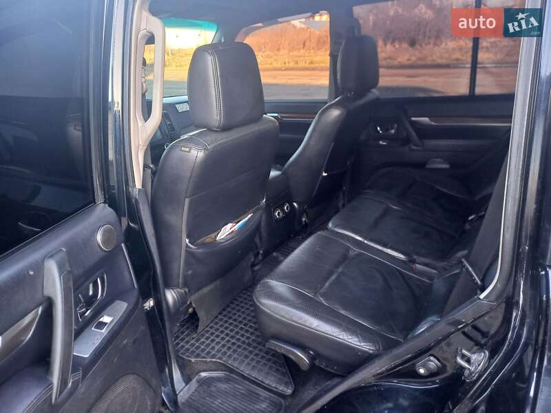 Універсал Mitsubishi Pajero Wagon 2008 в Дубровиці