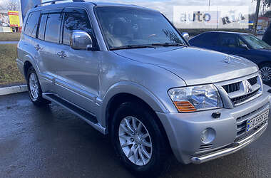 Внедорожник / Кроссовер Mitsubishi Pajero Wagon 2006 в Корсуне-Шевченковском