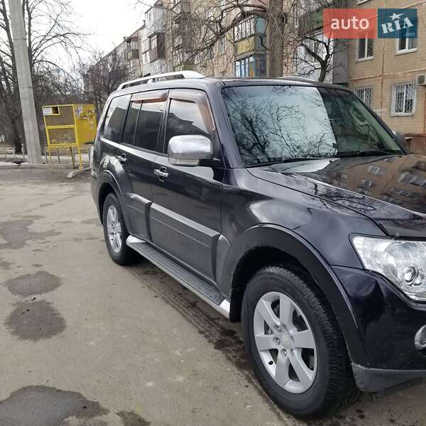 Внедорожник / Кроссовер Mitsubishi Pajero Wagon 2008 в Харькове