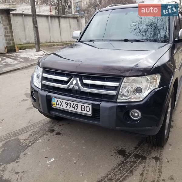 Mitsubishi Pajero Wagon 2008