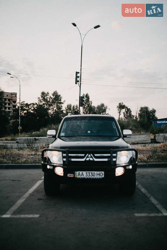 Mitsubishi Pajero Wagon 2008
