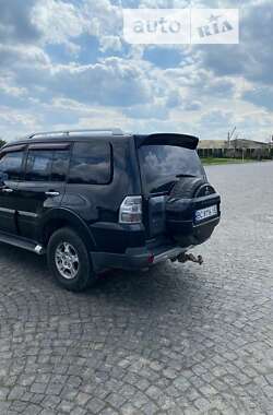 Позашляховик / Кросовер Mitsubishi Pajero Wagon 2007 в Львові