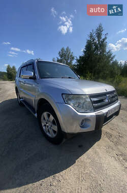 Mitsubishi Pajero Wagon 2007