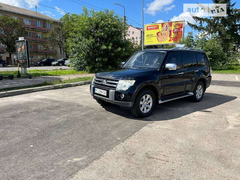 Внедорожник / Кроссовер Mitsubishi Pajero Wagon 2007 в Ивано-Франковске