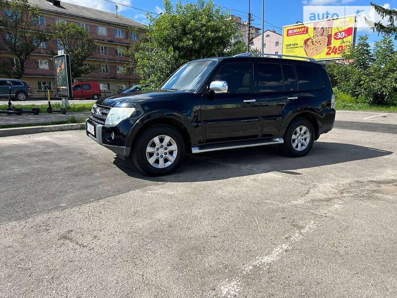 Внедорожник / Кроссовер Mitsubishi Pajero Wagon 2007 в Ивано-Франковске