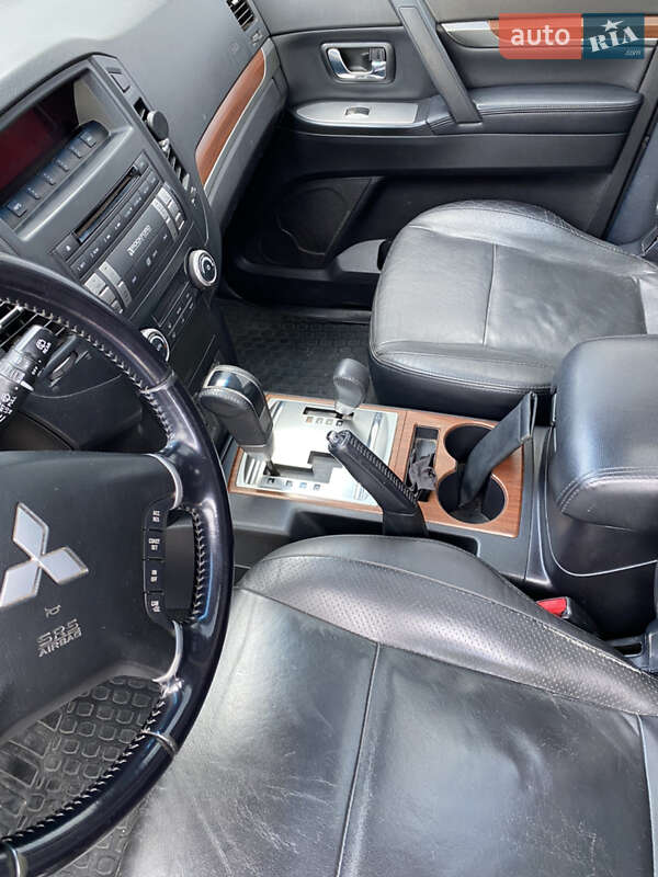 Позашляховик / Кросовер Mitsubishi Pajero Wagon 2008 в Вінниці фото 5 Позашляховик / Кросовер Mitsubishi Pajero Wagon 2008 в Вінниці