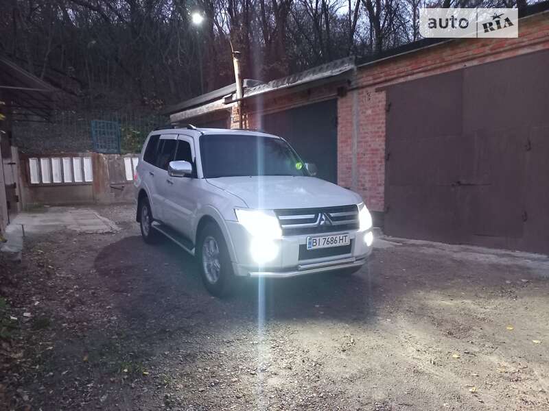 Внедорожник / Кроссовер Mitsubishi Pajero Wagon 2007 в Полтаве