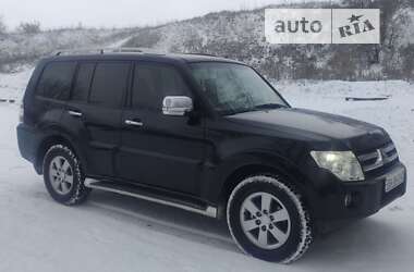 Внедорожник / Кроссовер Mitsubishi Pajero Wagon 2008 в 
