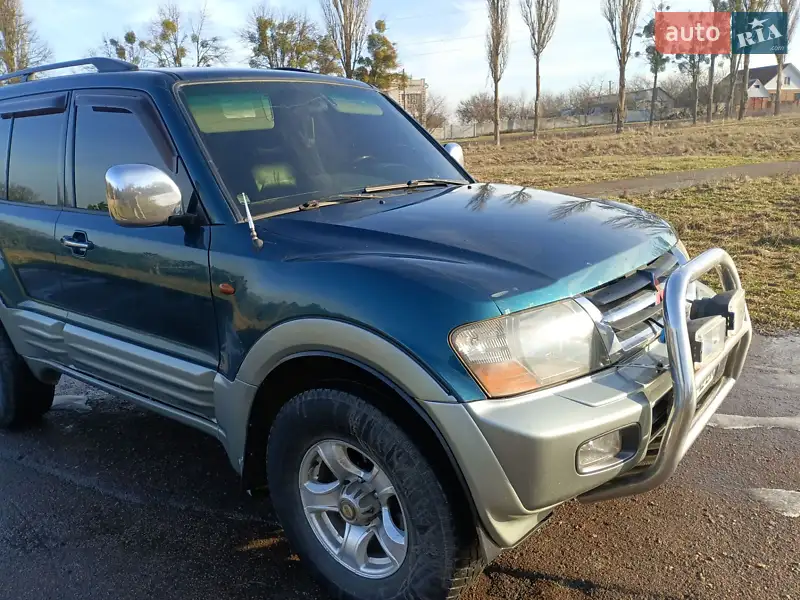 Mitsubishi Pajero Wagon 2001