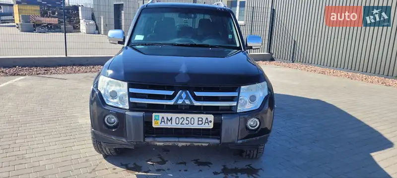 Mitsubishi Pajero Wagon