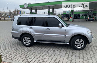 Mitsubishi Pajero Wagon 2008