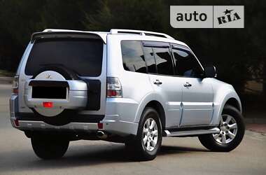 Внедорожник / Кроссовер Mitsubishi Pajero Wagon 2011 в Днепре