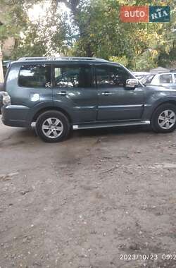 Mitsubishi Pajero Wagon 2008