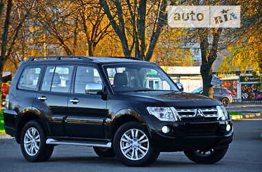 Позашляховик / Кросовер Mitsubishi Pajero Wagon 2013 в Дніпрі