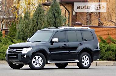 Mitsubishi Pajero Wagon 2009