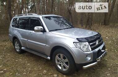 Внедорожник / Кроссовер Mitsubishi Pajero Wagon 2008 в Харькове