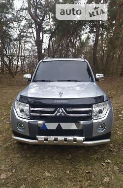 Mitsubishi Pajero Wagon 2008