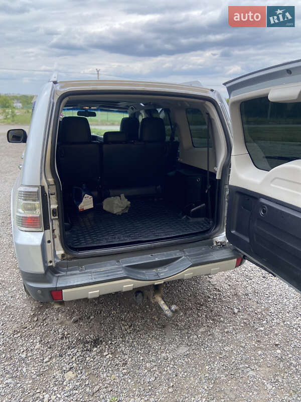 Внедорожник / Кроссовер Mitsubishi Pajero Wagon 2008 в Вишневом