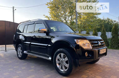 Внедорожник / Кроссовер Mitsubishi Pajero Wagon 2008 в Дубно