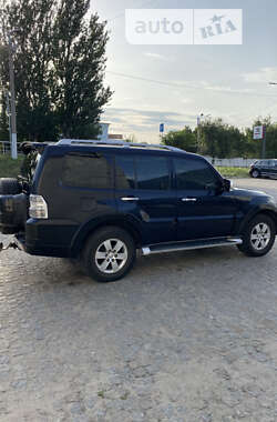 Внедорожник / Кроссовер Mitsubishi Pajero Wagon 2008 в Днепре