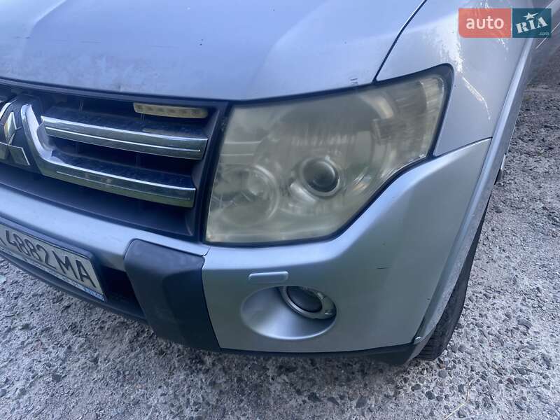Внедорожник / Кроссовер Mitsubishi Pajero Wagon 2007 в Львове