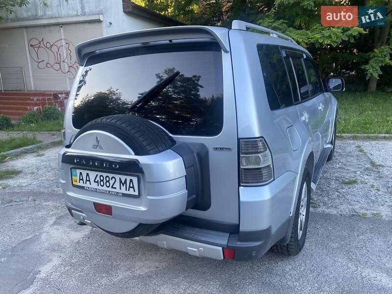 Внедорожник / Кроссовер Mitsubishi Pajero Wagon 2007 в Львове