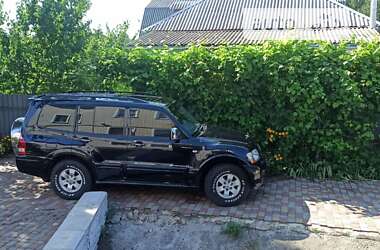 Внедорожник / Кроссовер Mitsubishi Pajero Wagon 2006 в 