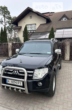 Внедорожник / Кроссовер Mitsubishi Pajero Wagon 2008 в Киеве