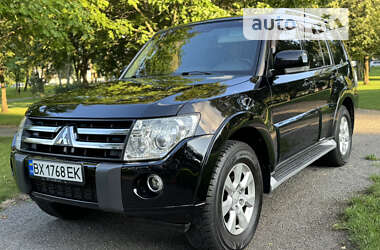 Mitsubishi Pajero Wagon 2011