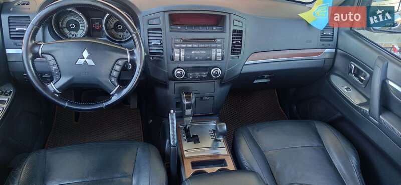 Внедорожник / Кроссовер Mitsubishi Pajero Wagon 2008 в Черновцах