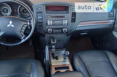 Внедорожник / Кроссовер Mitsubishi Pajero Wagon 2008 в Черновцах