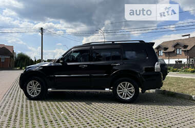 Позашляховик / Кросовер Mitsubishi Pajero Wagon 2012 в Броварах