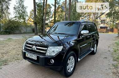 Внедорожник / Кроссовер Mitsubishi Pajero Wagon 2008 в Киеве