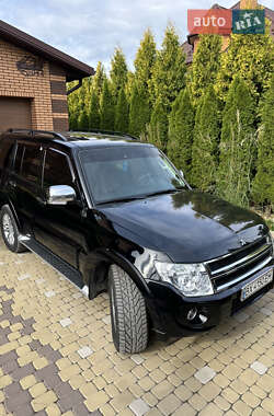 Mitsubishi Pajero Wagon 2015 Mitsubishi Pajero Wagon 2015