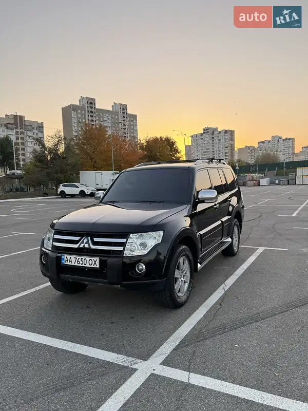 Mitsubishi Pajero Wagon