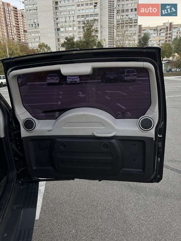 Внедорожник / Кроссовер Mitsubishi Pajero Wagon 2008 в Киеве