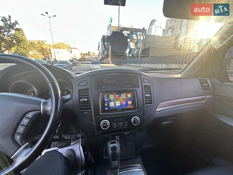 Внедорожник / Кроссовер Mitsubishi Pajero Wagon 2008 в Киеве