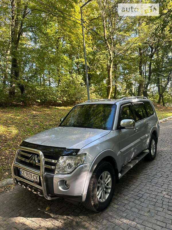 Внедорожник / Кроссовер Mitsubishi Pajero Wagon 2008 в Черновцах