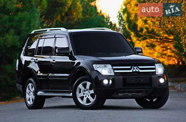 Позашляховик / Кросовер Mitsubishi Pajero Wagon 2009 в Дніпрі