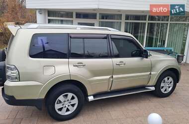 Внедорожник / Кроссовер Mitsubishi Pajero Wagon 2008 в Боярке