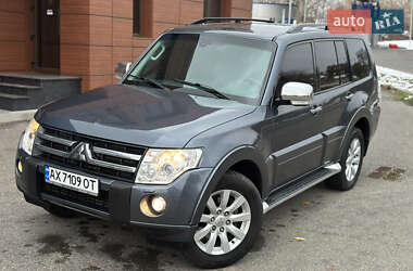 Позашляховик / Кросовер Mitsubishi Pajero Wagon 2010 в Харкові