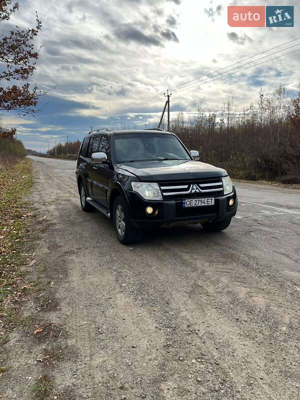 Внедорожник / Кроссовер Mitsubishi Pajero Wagon 2008 в Черновцах