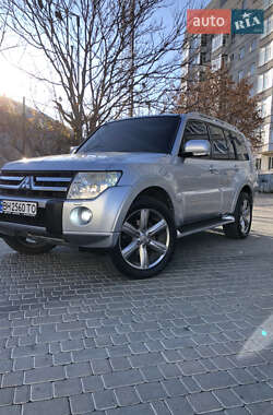 Mitsubishi Pajero Wagon 2007