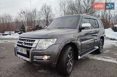 Внедорожник / Кроссовер Mitsubishi Pajero Wagon 2015 в Киеве