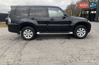 Позашляховик / Кросовер Mitsubishi Pajero Wagon 2011 в Львові